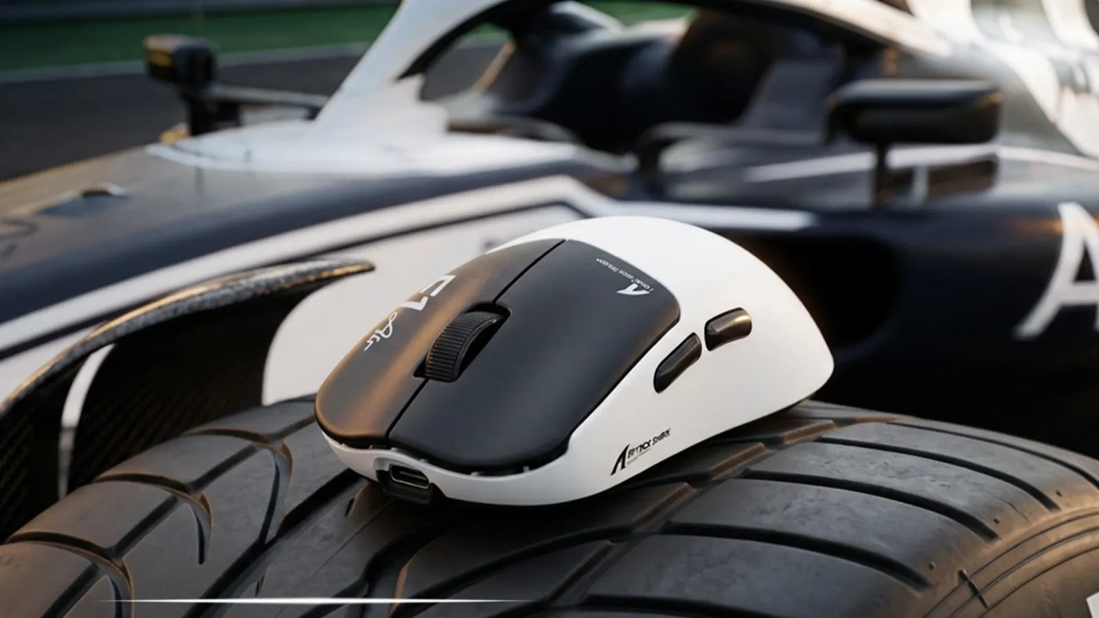 Lernen Sie die ATTACK SHARK F1 AIR kennen: Die ultimative leichte 8K-Maus
